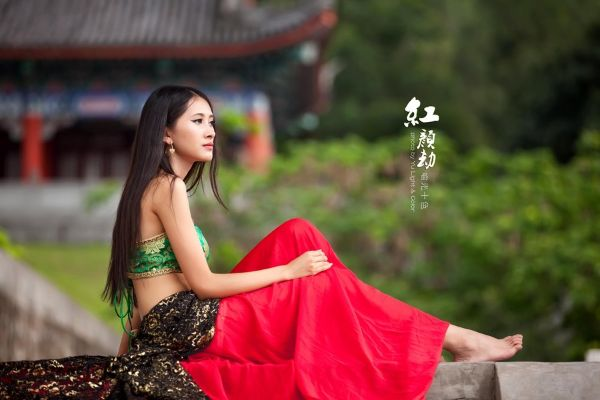 (《红颜劫》)揭秘红颜劫：背后的爱情错位、欲望诱惑与心灵困惑
